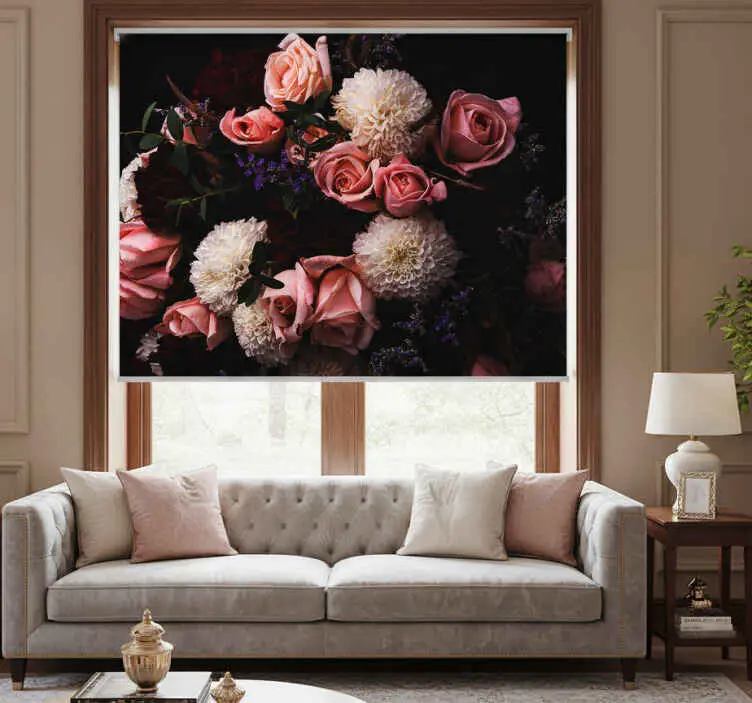 Rullgardin vardagsrum lyxig bukett rosa rosor Billigare