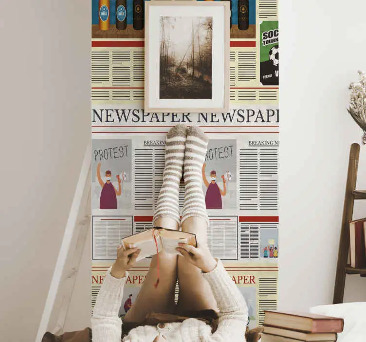 Tidningskollage brev tapet Nedsatt pris