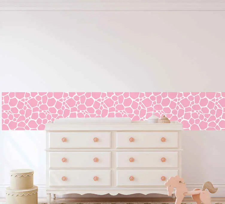 Playful pink pattern wallsticker Sista chansen